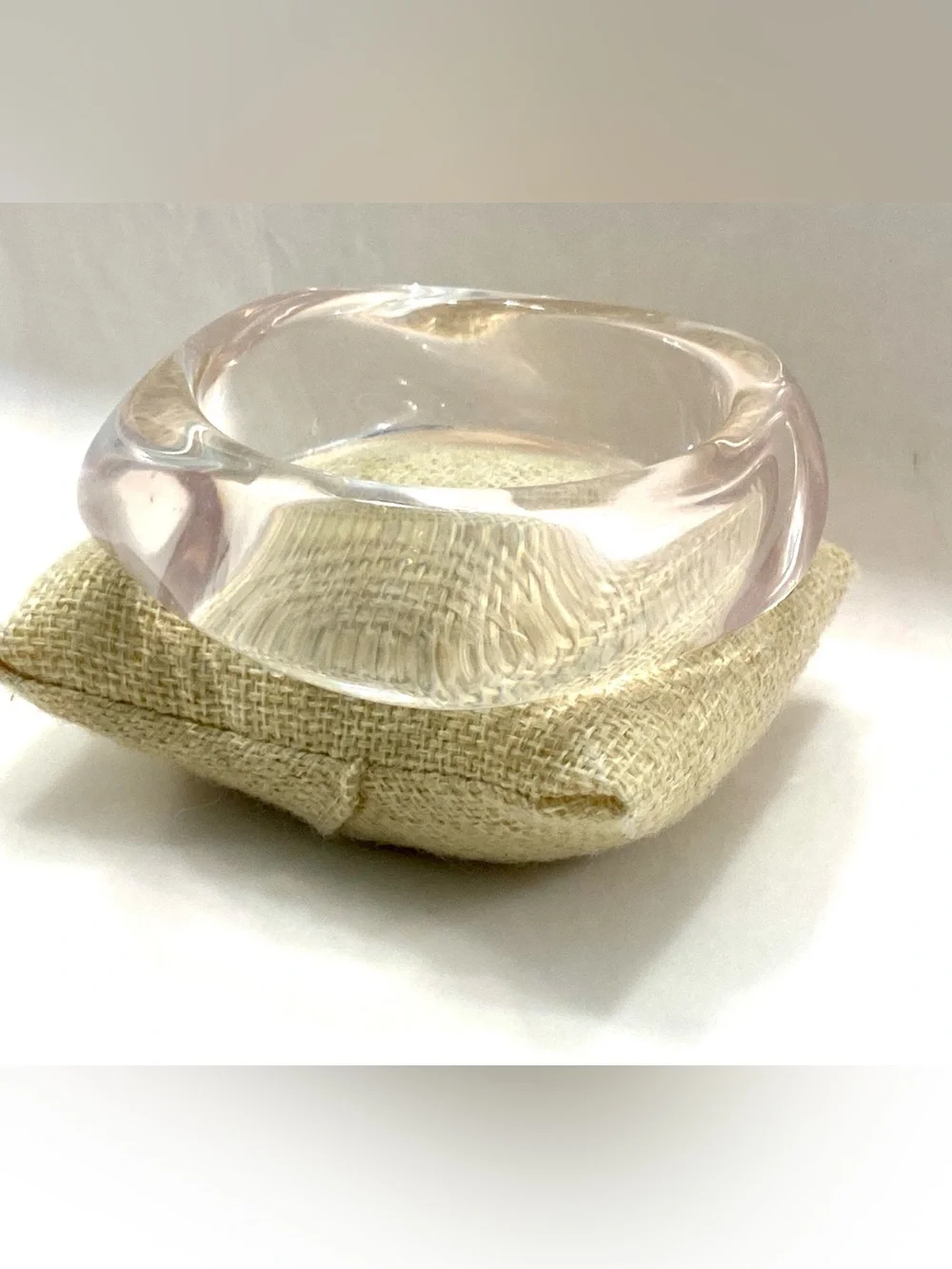 N/A elegant clear